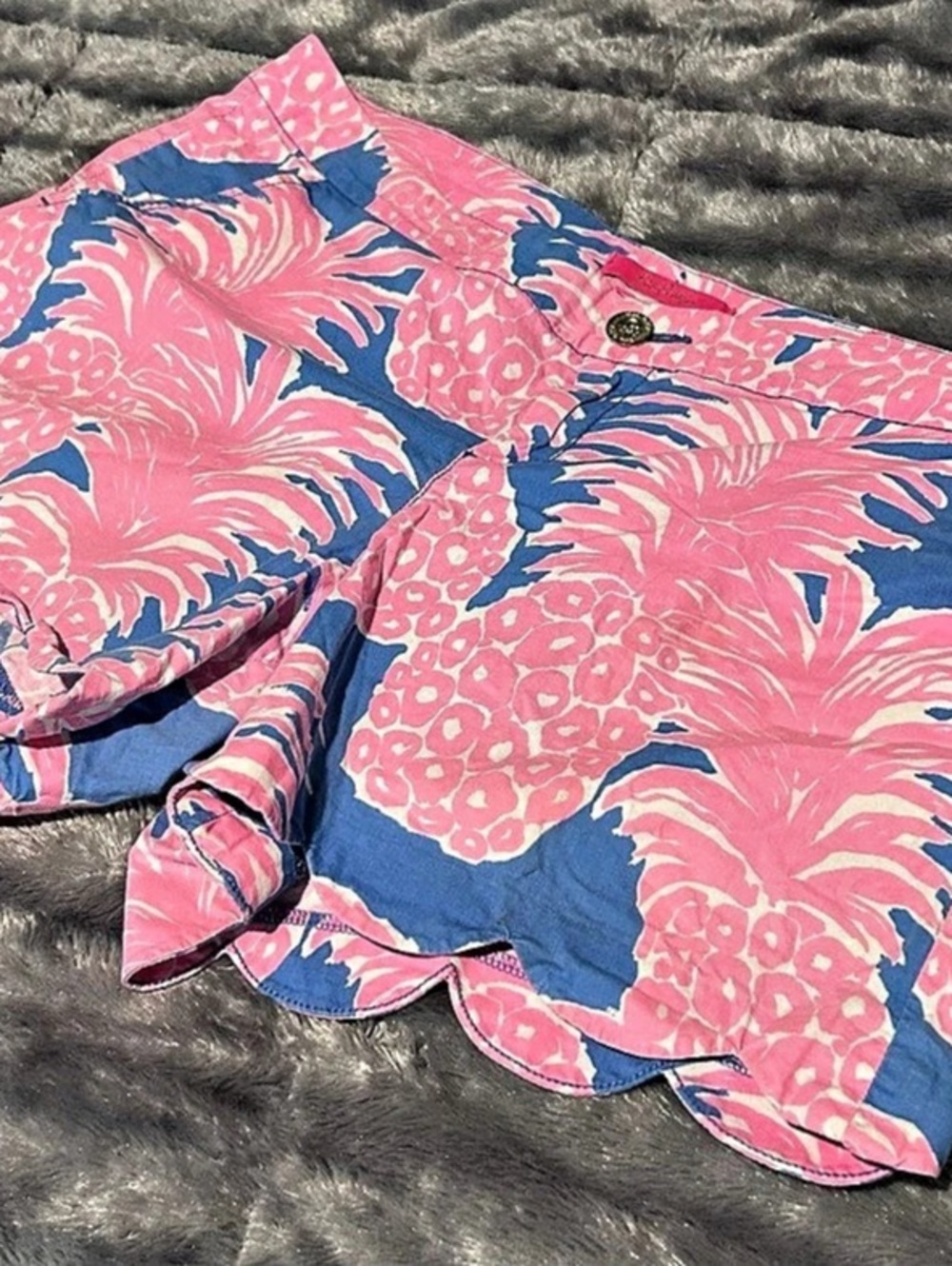 Lilly Pulitzer Buttercup Scallop Hem Short Pink & Blue sz14